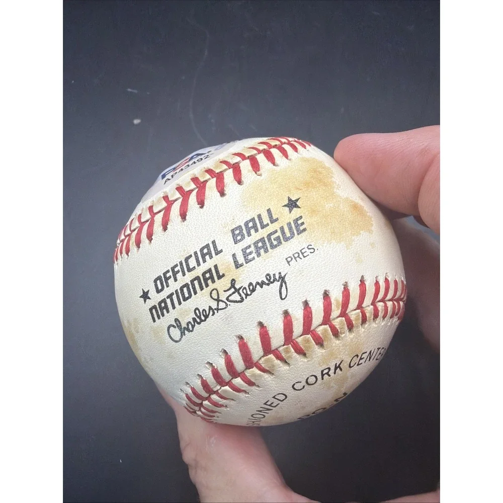 Tom Seaver Signed Official NL Baseball PSA DNA Certified Auto AP43492